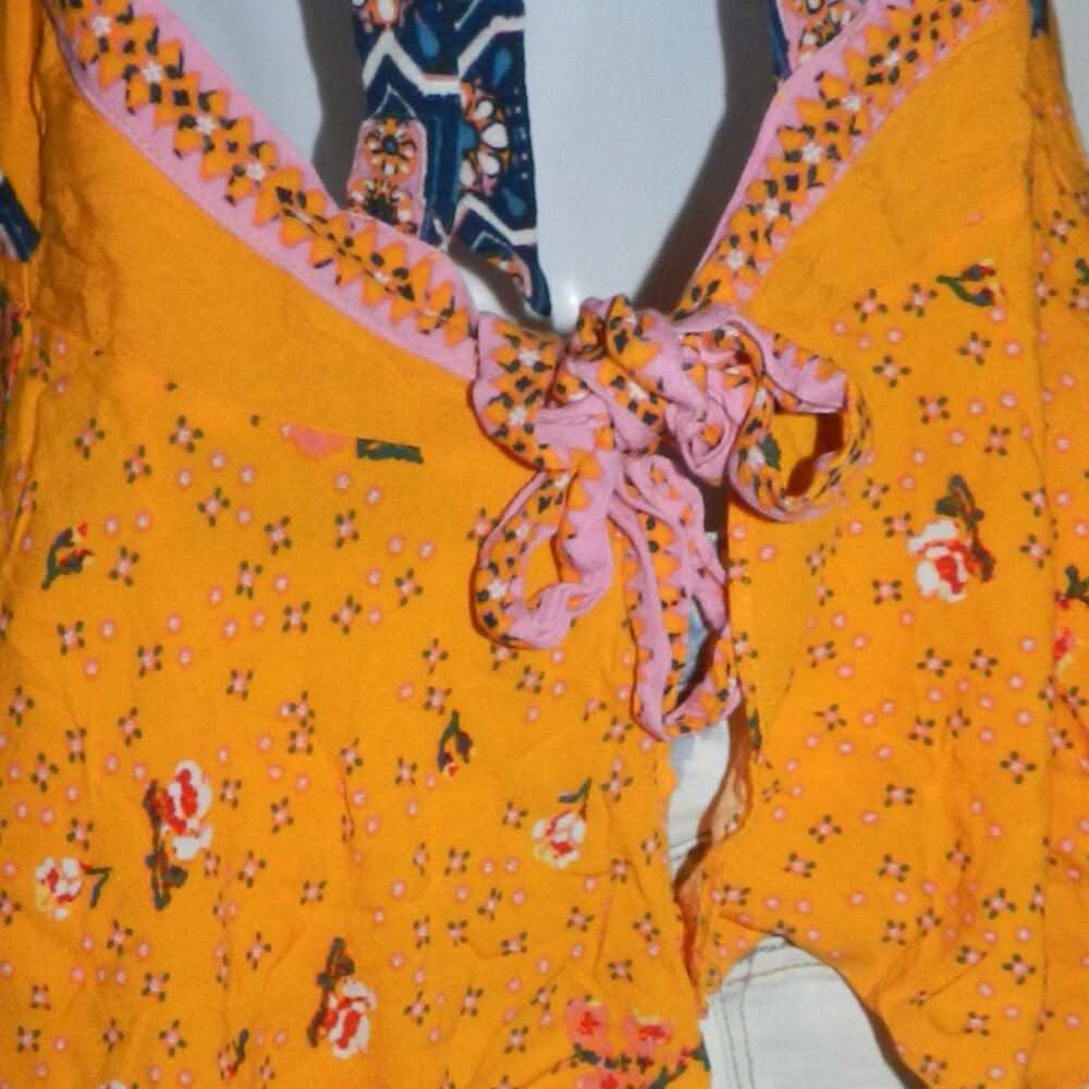 Free People New Wave Yellow💐Floral Halter 🌸Top M MSRP $108 Boho🆕📦⌚🏃💨⚡🚚 - Picture 11 of 16